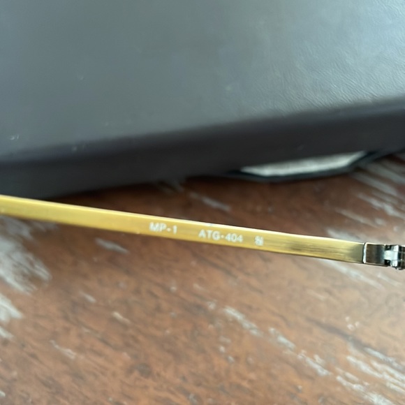 Oliver Peoples vintage MP-1 ATG 404 sunglasses with brown Oliver Peoples case - Picture 5 of 15